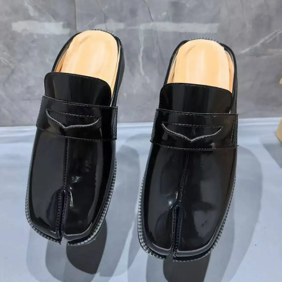 Split Toe Tabi Men's Slippers  - Men'S Shoes Slip On 评论和价格