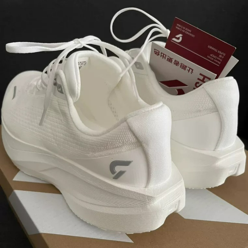 DYNAFISH Training Shoes For Me - Men Shoes Vs Women 评论和价格