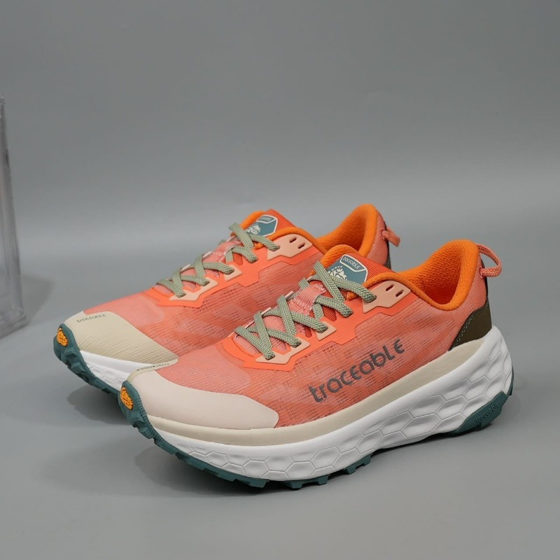 2026 New Autumn Trail Running  - Men Shoes Vs Women 评论和价格